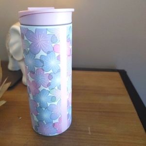 Starbucks Sakura 2022